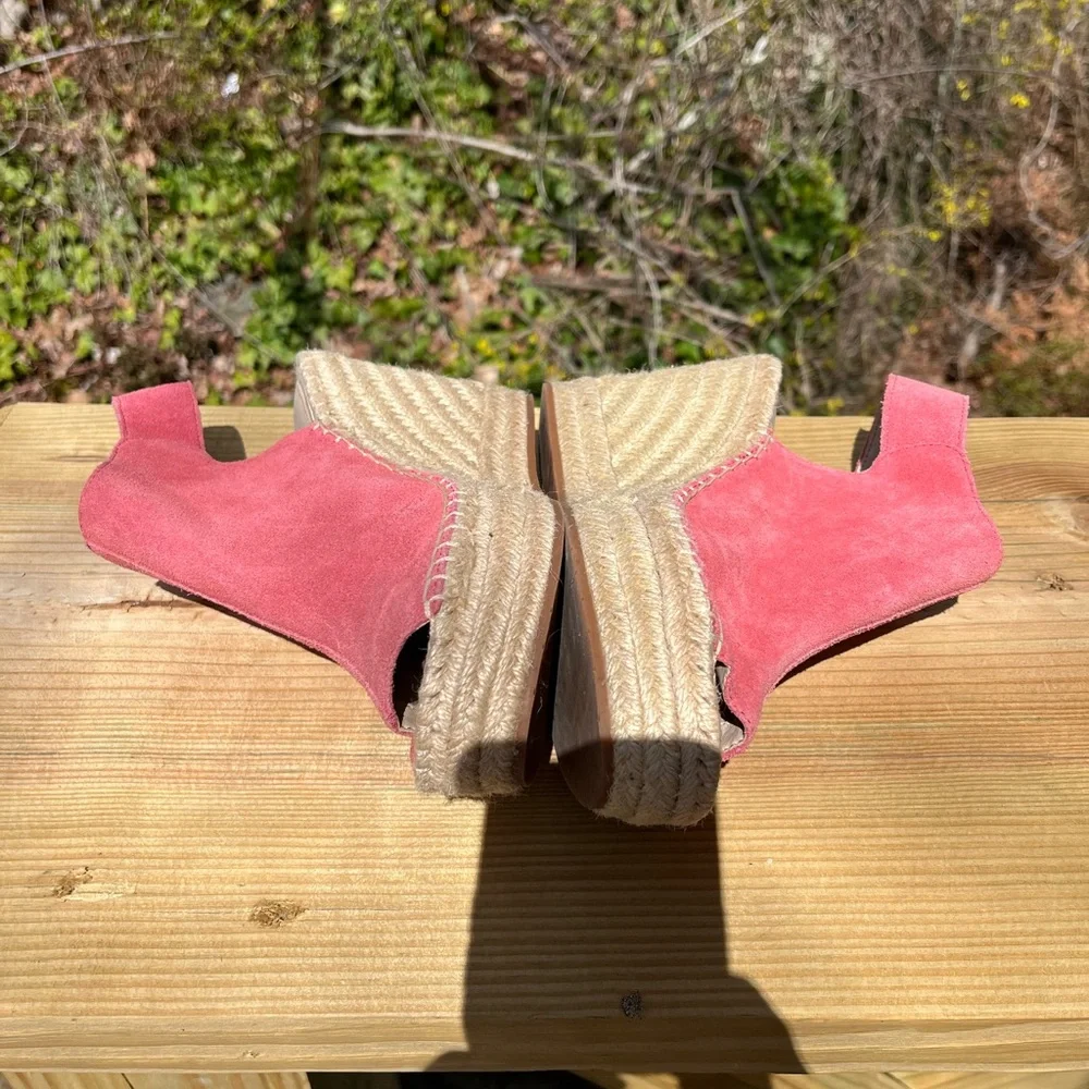 Kenneth Cole Pink Suede Espadrilles
